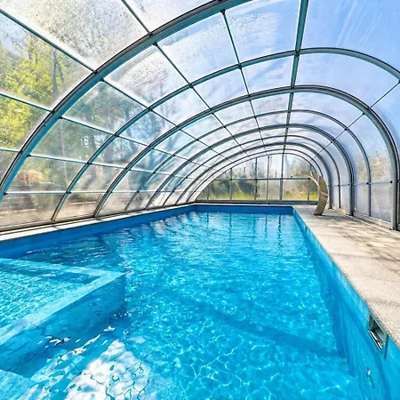 Avalon Ex Rozewie Apartman *